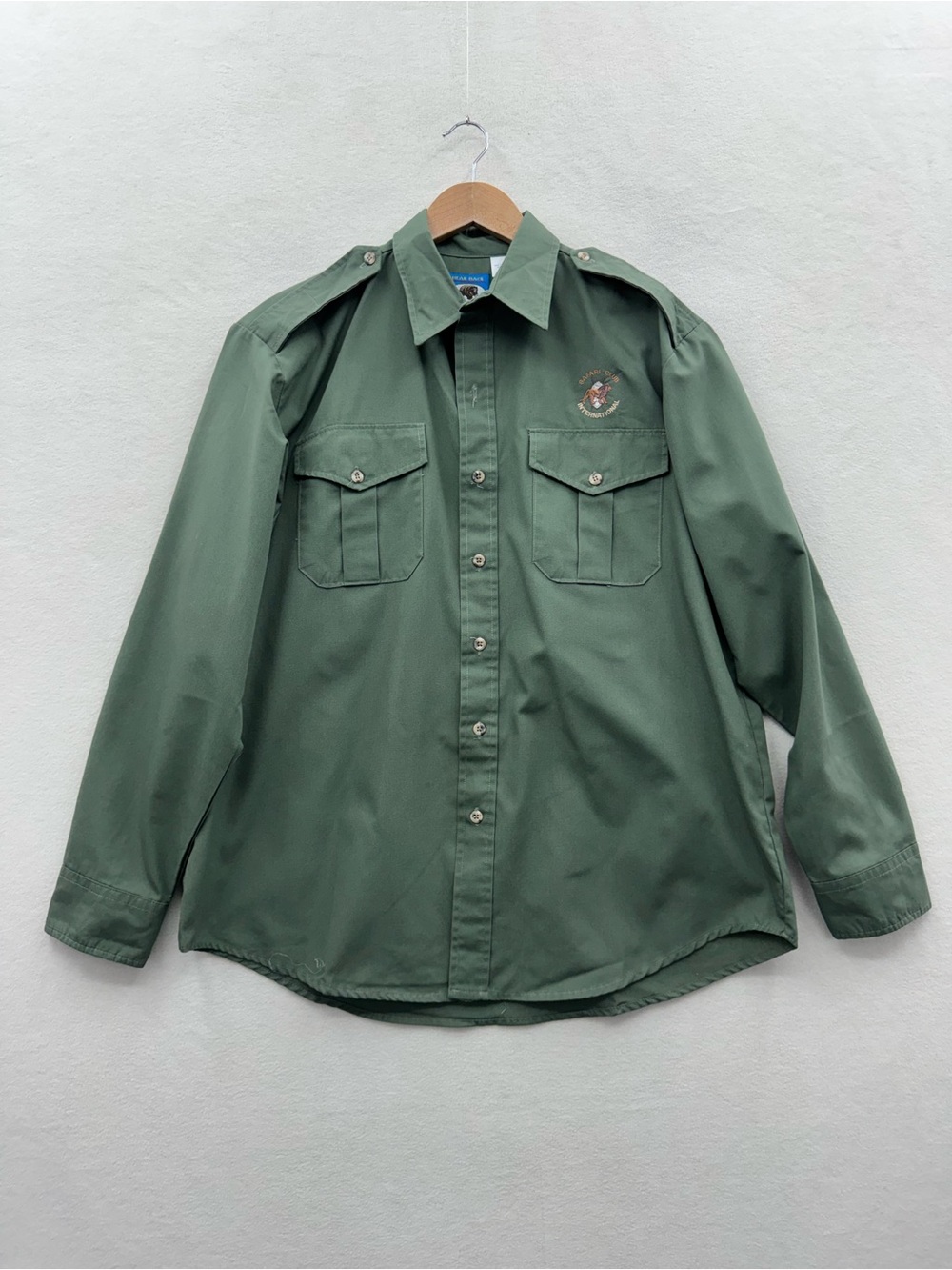 Vintage Bear Back Men’s Large Green Button Up Shirt Safari Club International